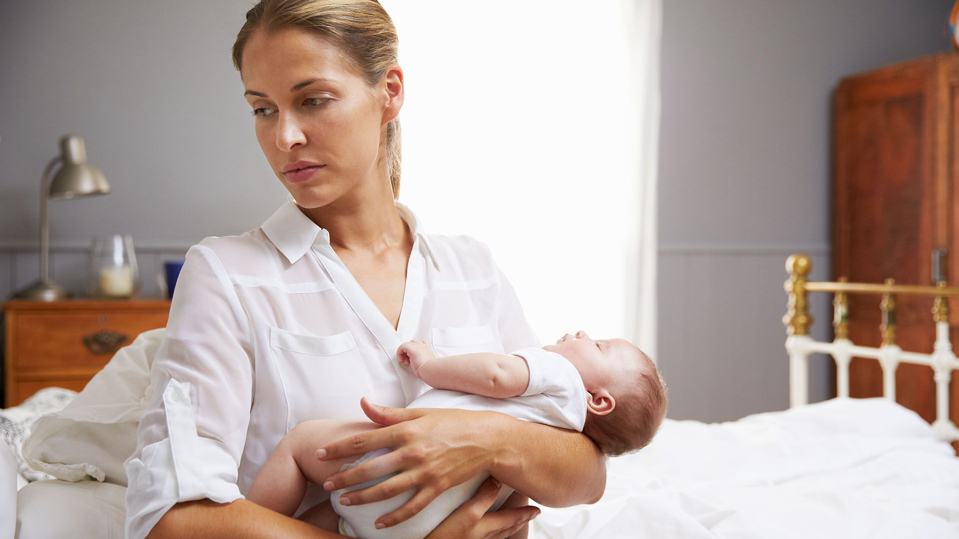 El cansancio o la irritabilidad pueden encubrir estados depresivos (iStock)