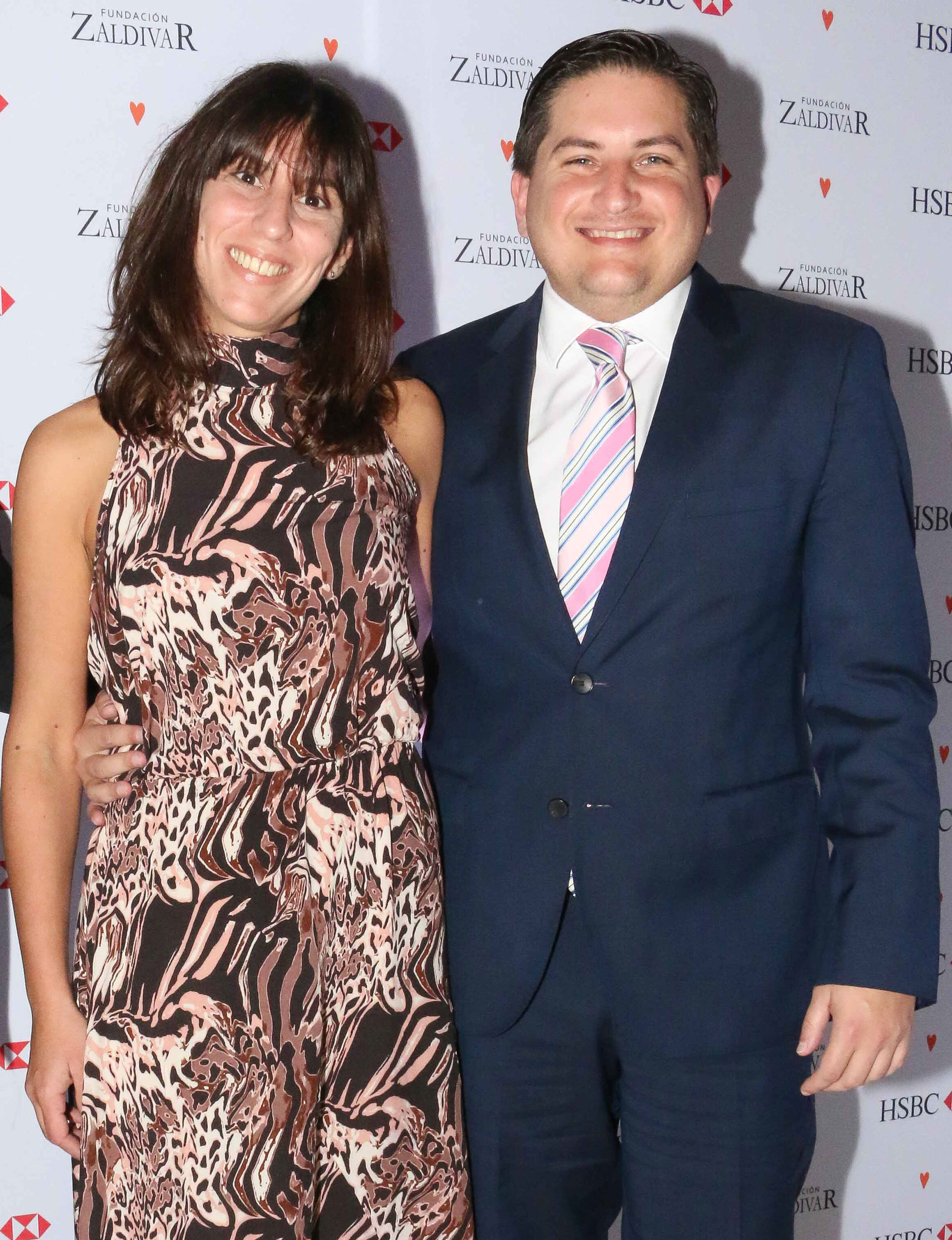 Gastón Corral, director de Sustentabilidad Corporativa de HSBC Argentina, y su mujer
