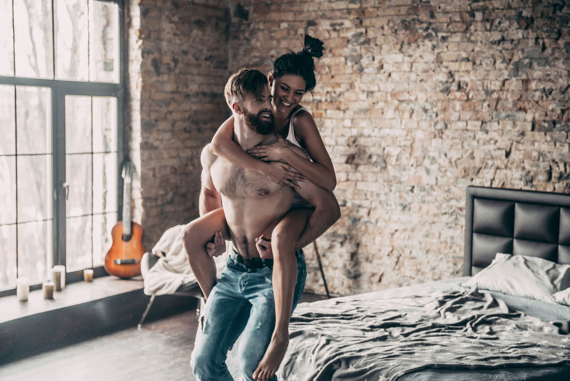 El 76% de los amigos sostuvieron que el sexo fortaleció el vínculo (iStock)
