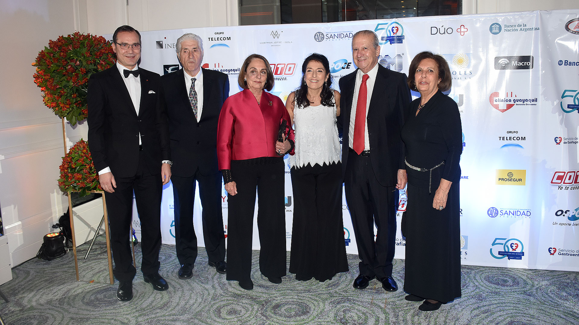 Oscar Mendiz, Pedro Mayol, Lucy de Pescarmona, Liliana Favaloro, Enrique Pescarmona y Liliana Pescarmona de Mayol