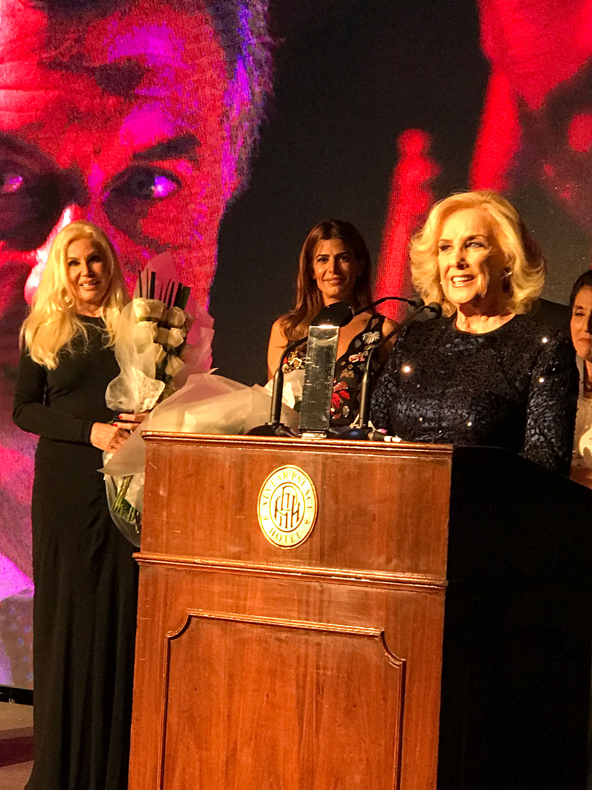 Susana Giménez, Juliana Awada y Mirtha Legrand recordaron con admiración, cariño y respeto el gran legado de René Favaloro