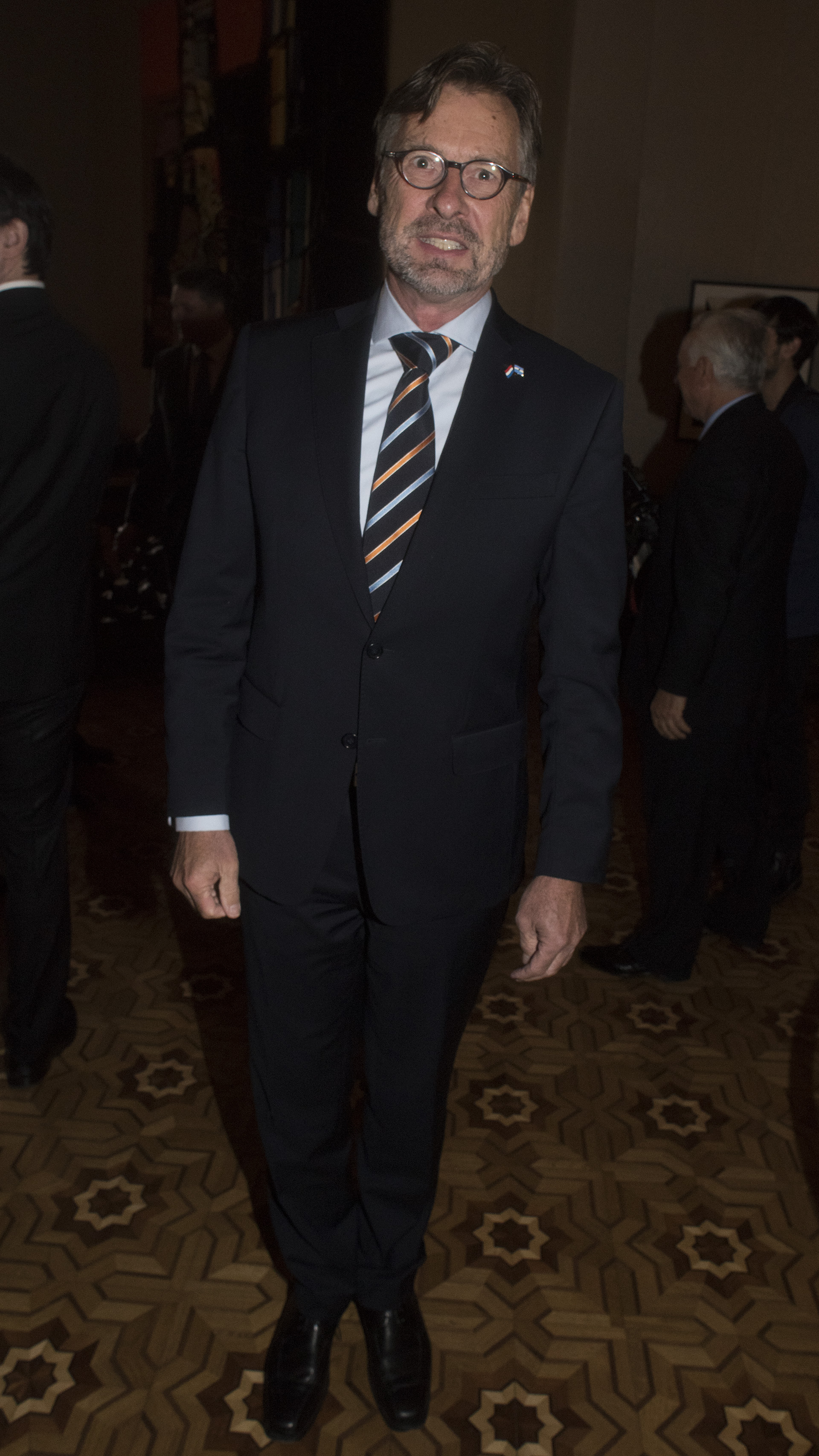 El embajador del Reino de los Países Bajos, Martin de la Beij