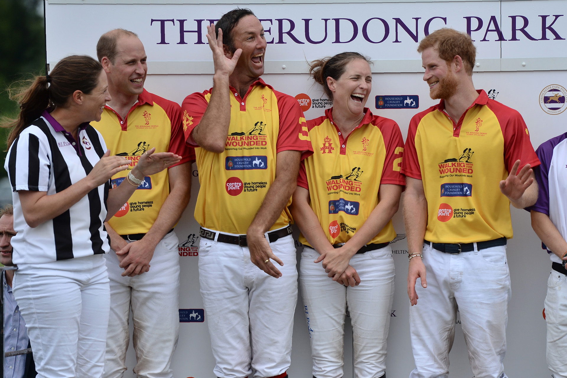 Una vez más, los príncipes William y Harry compartieron su pasión por el polo, un deporte en el que ambos se destacan