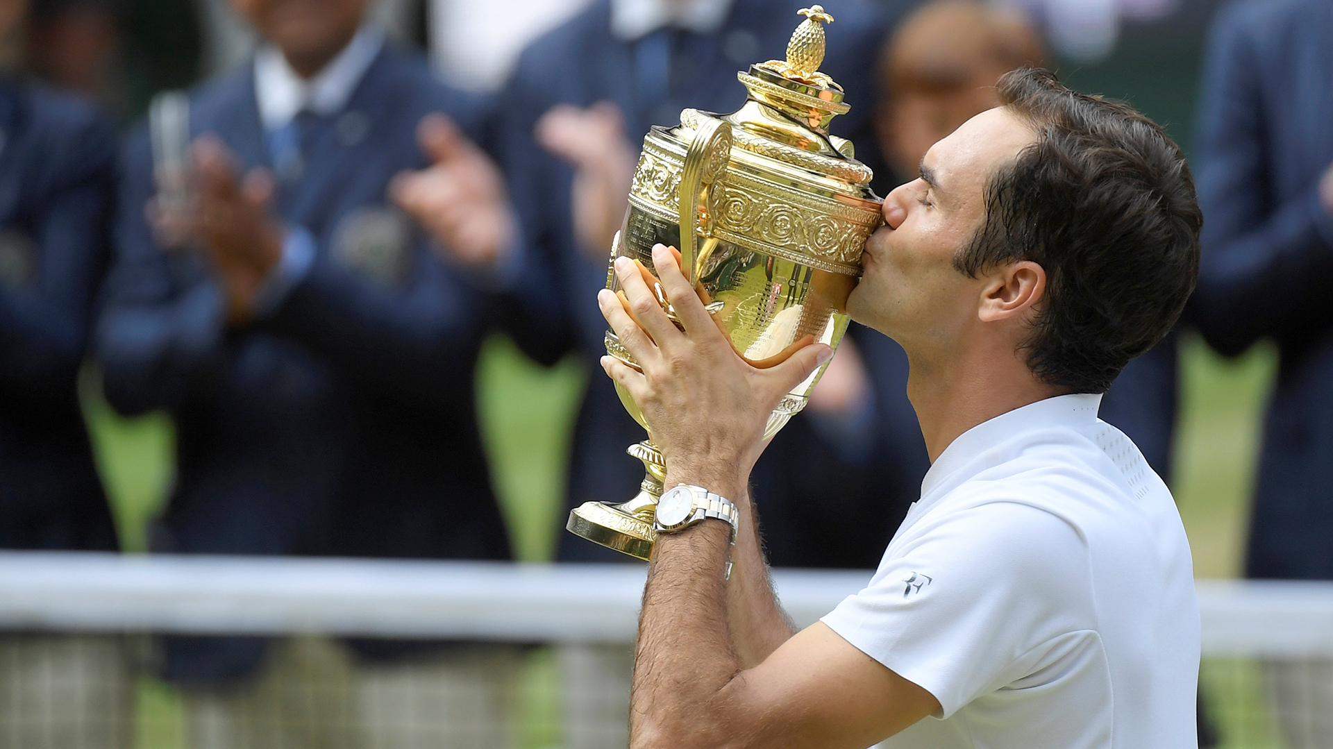 Federer completó el certamen sin cedir un solo set (Reuters)