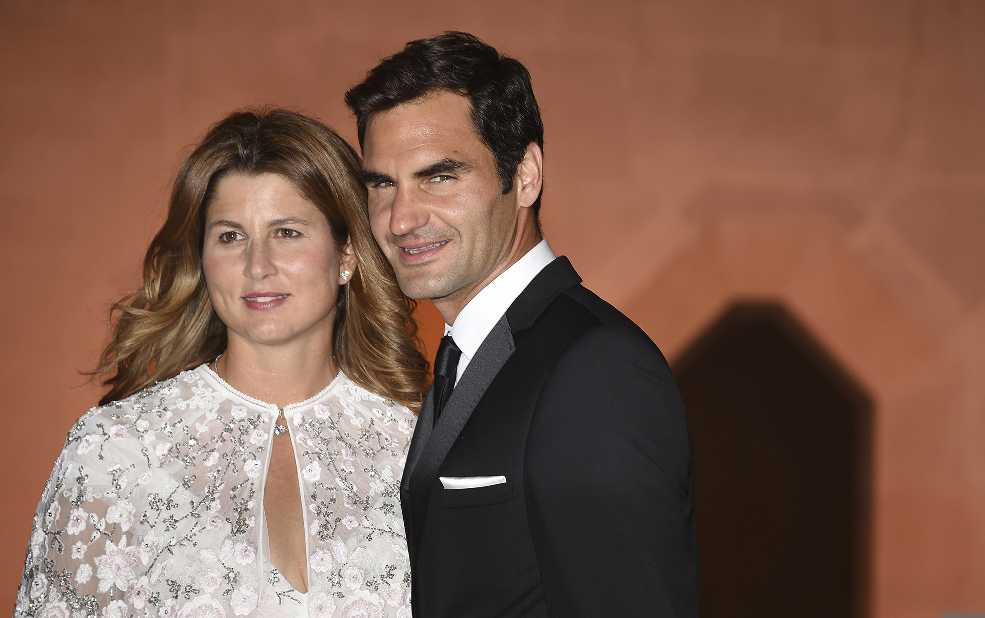 Federer asistió a la Cena de Campeones con su esposa y madre de sus cuatro hijos, Mirka Vavrinek (Lauren Hurley/PA via AP)