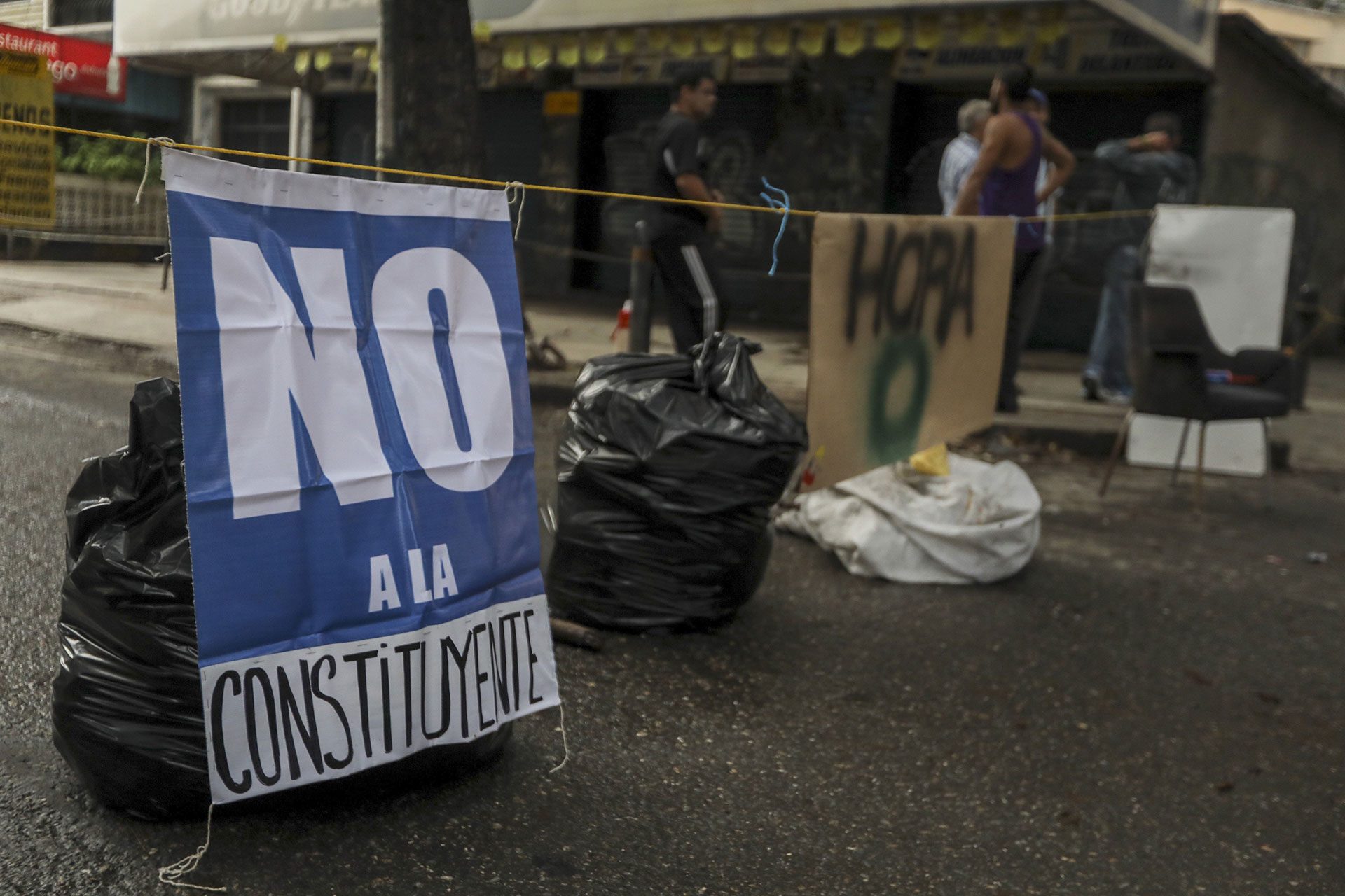 Los venezolanos protestan contra la Constituyente (EFE)
