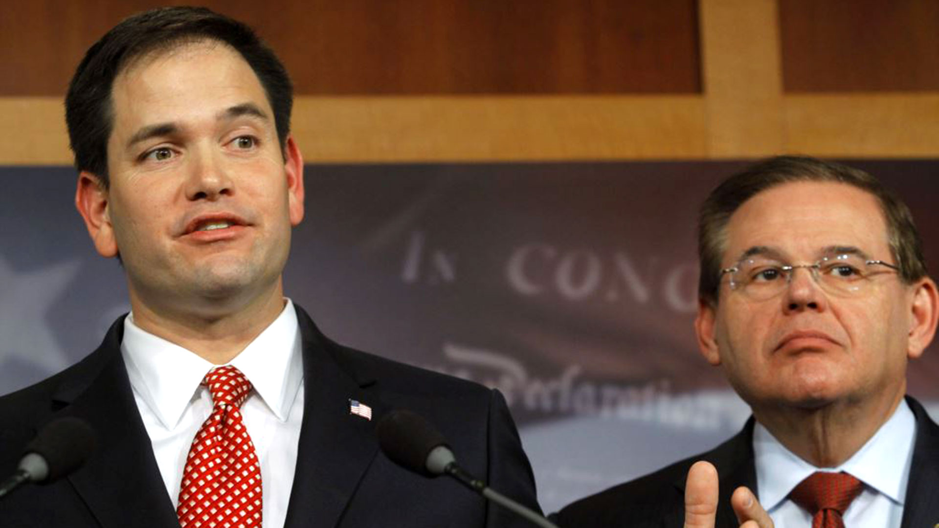 Marco Rubio (republicano) y Bob Menéndez (demócrata), son algunos de los legisladores que firmaron la misiva