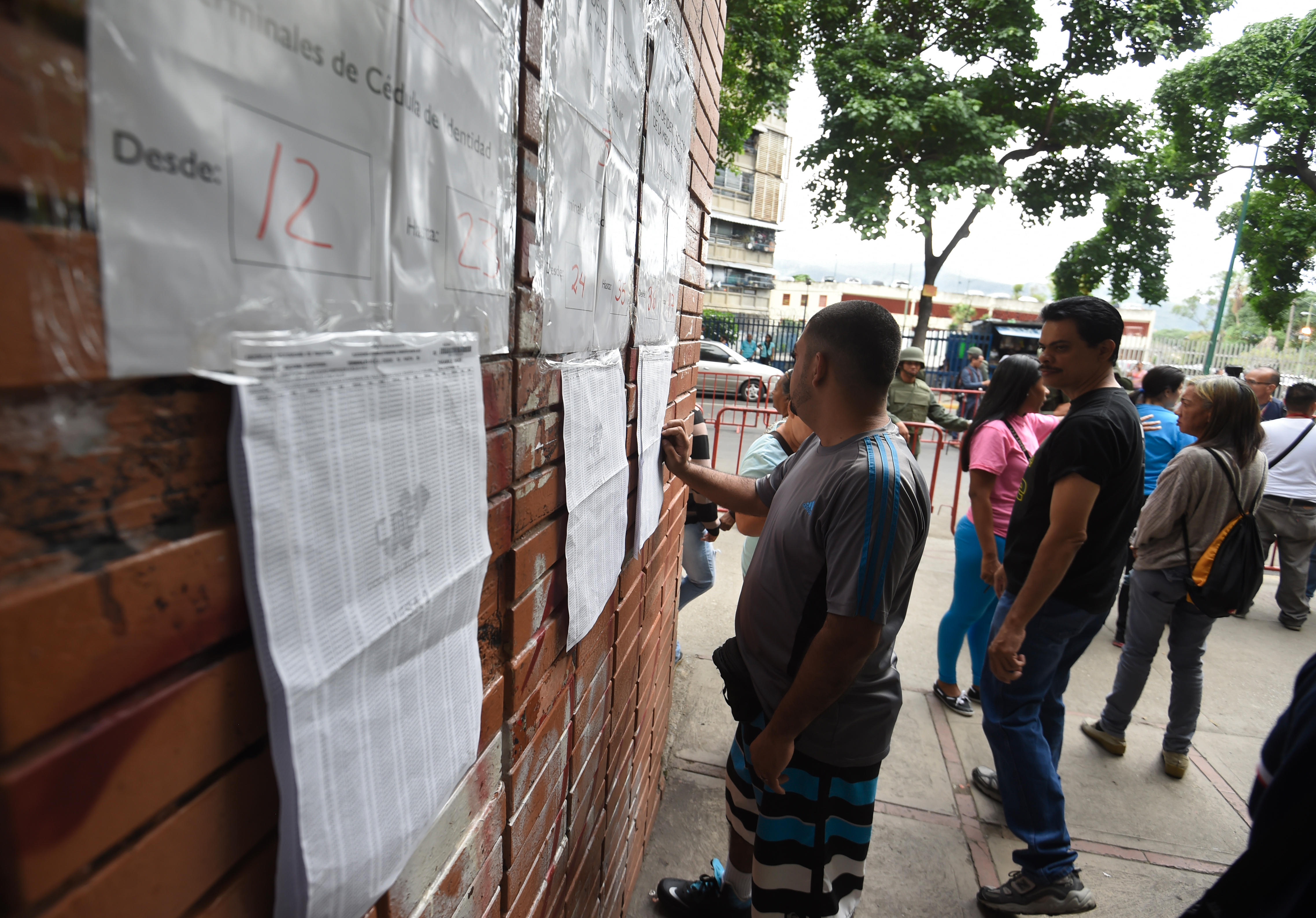 El régimen de Maduro asesinó a 16 personas en 24 horas (Reuters)