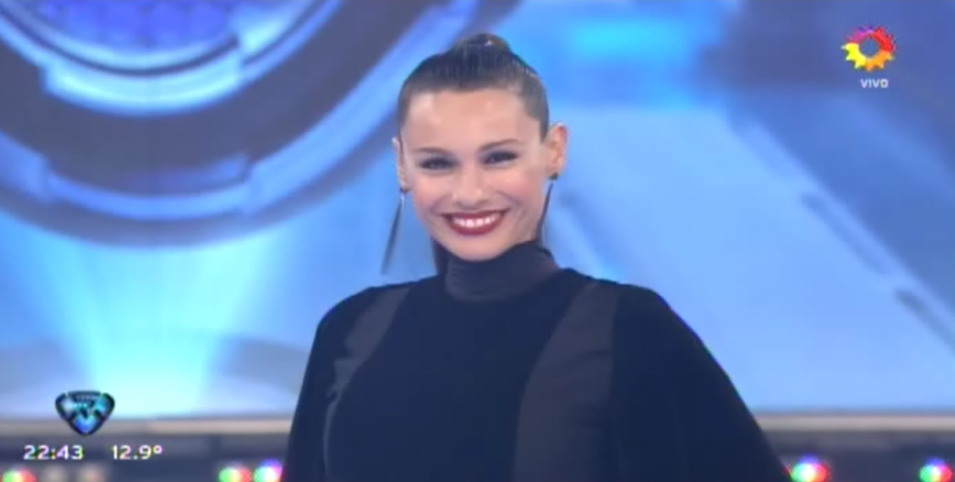 “Pampita”, bella como siempre