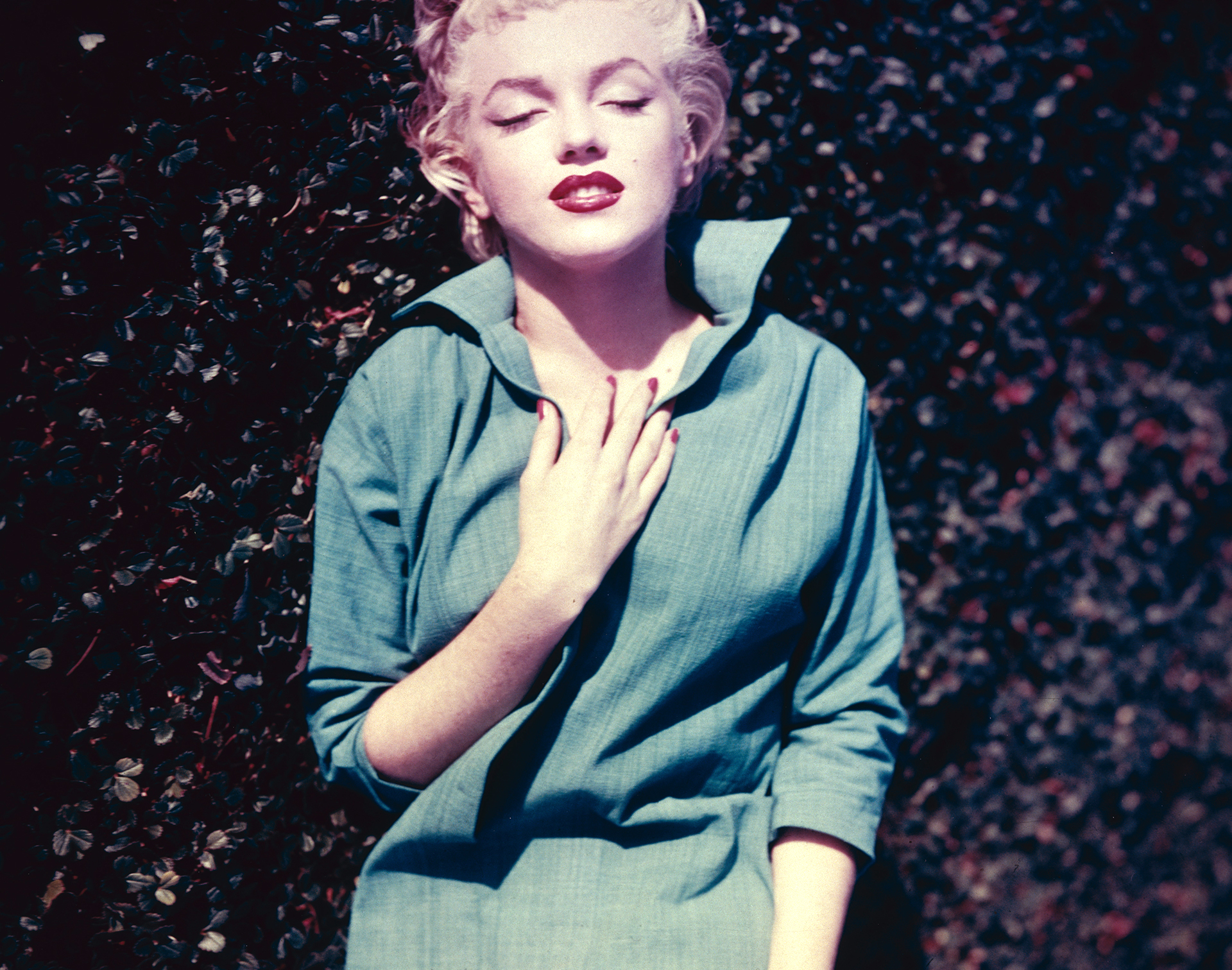 Su labios rojos, su melena platinada y su característico lunar son algunas de sus características sinónimo de glamour y femeneidad (Baron/Hulton Archive/Getty Images)