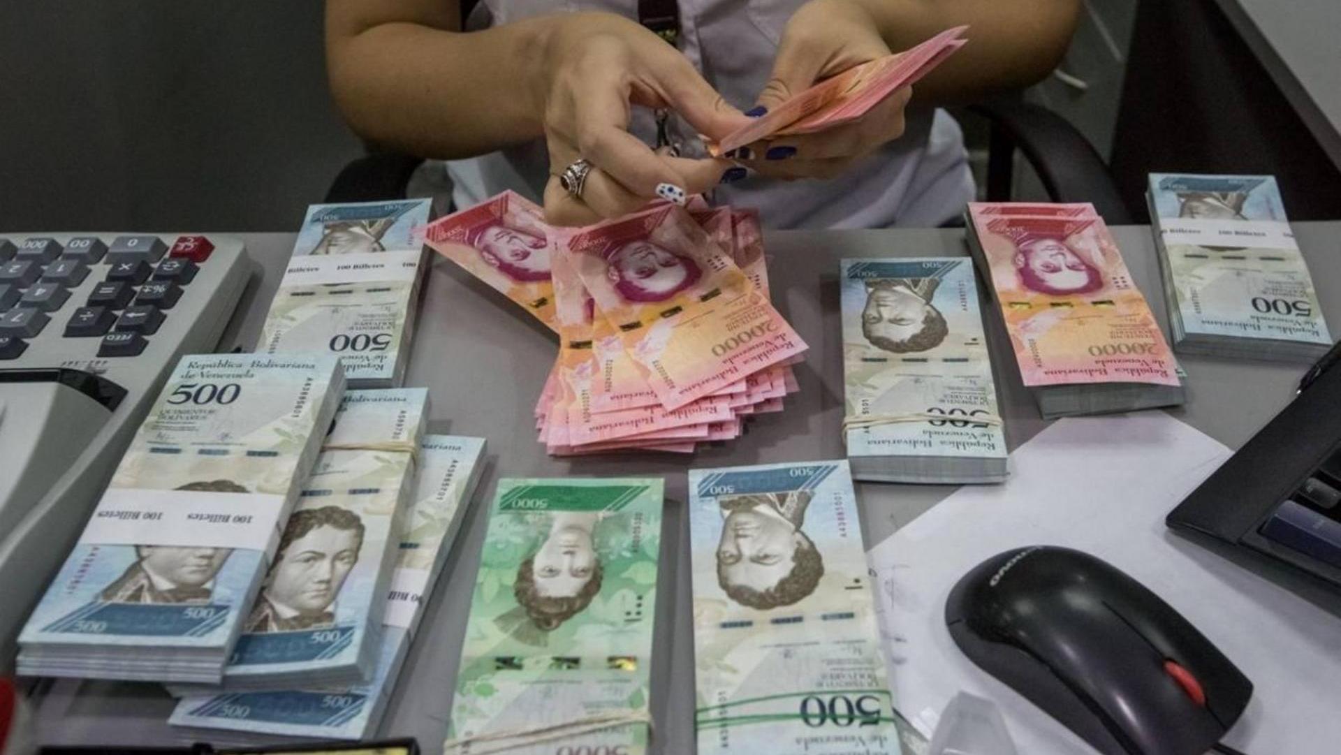 Nicolás Maduro postergó la reconversión monetaria