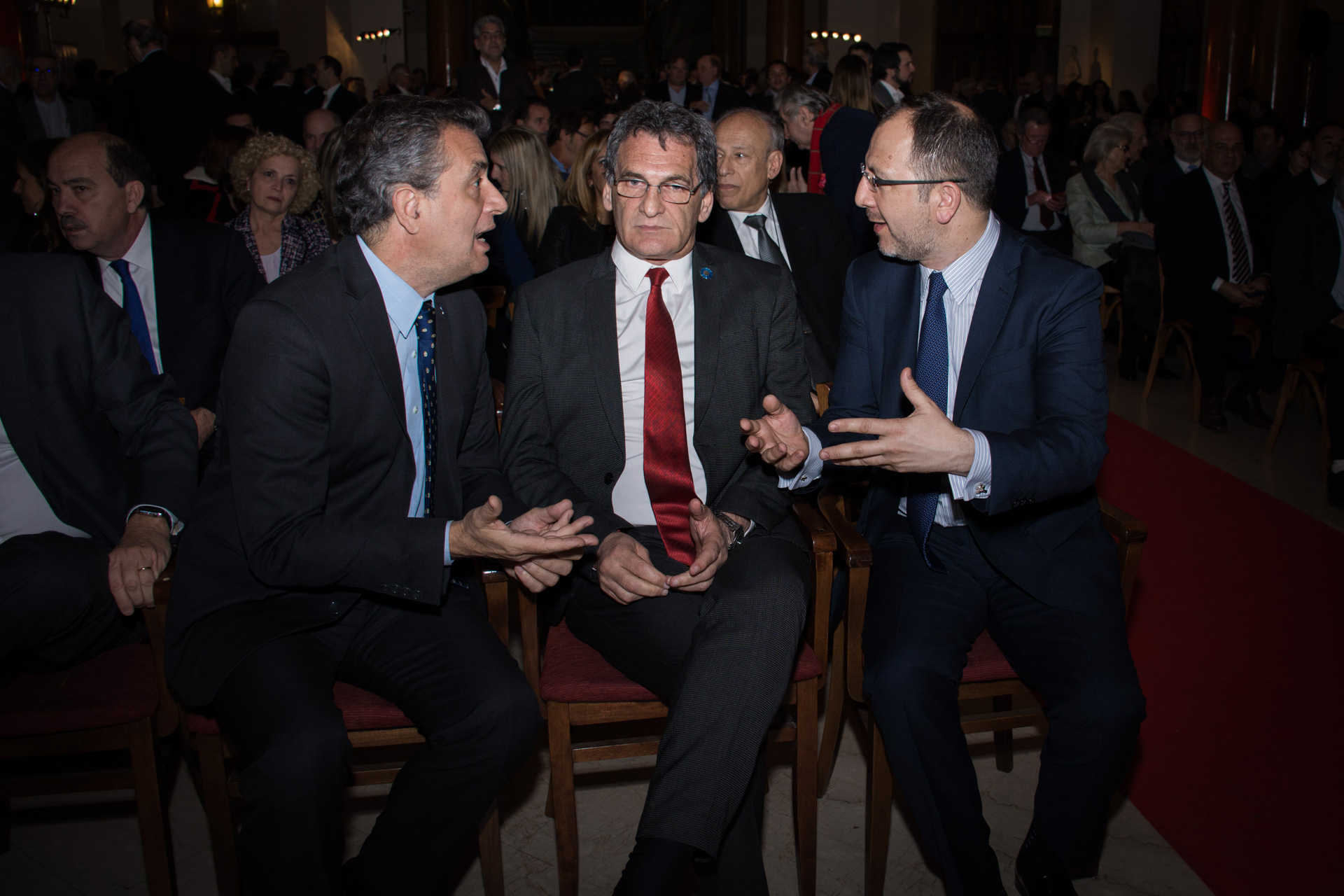 Luis Miguel Etchevehere, presidente de la Sociedad Rural Argentina, junto al secretario de Derechos Humanos y Pluralismo Cultural, Claudio Avruj; y el Secretario General del la provincia de Buenos Aires, Fabián Perechodnik