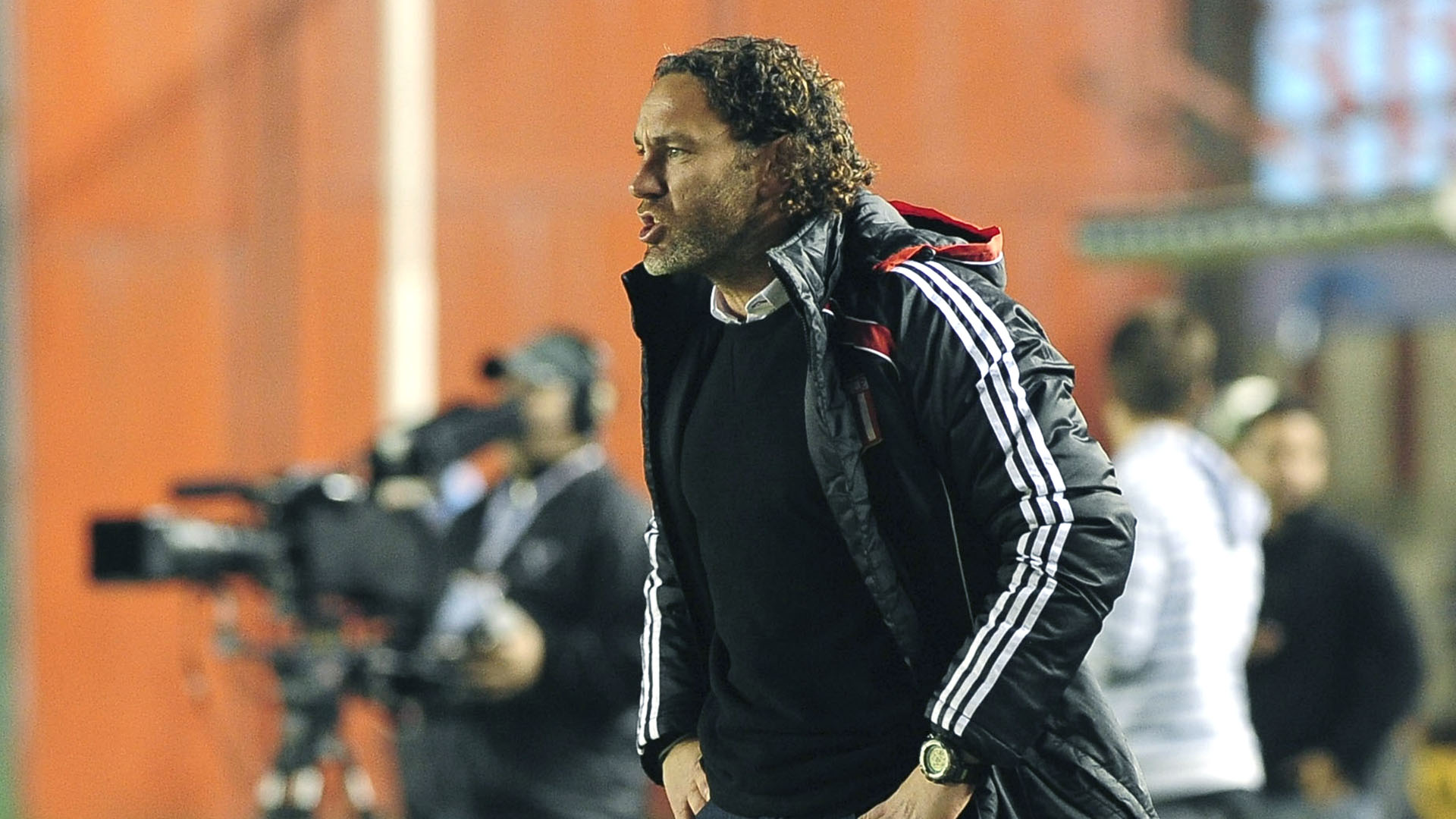 Milito debutó como entrenador en Estudiantes de La Plata (NA)