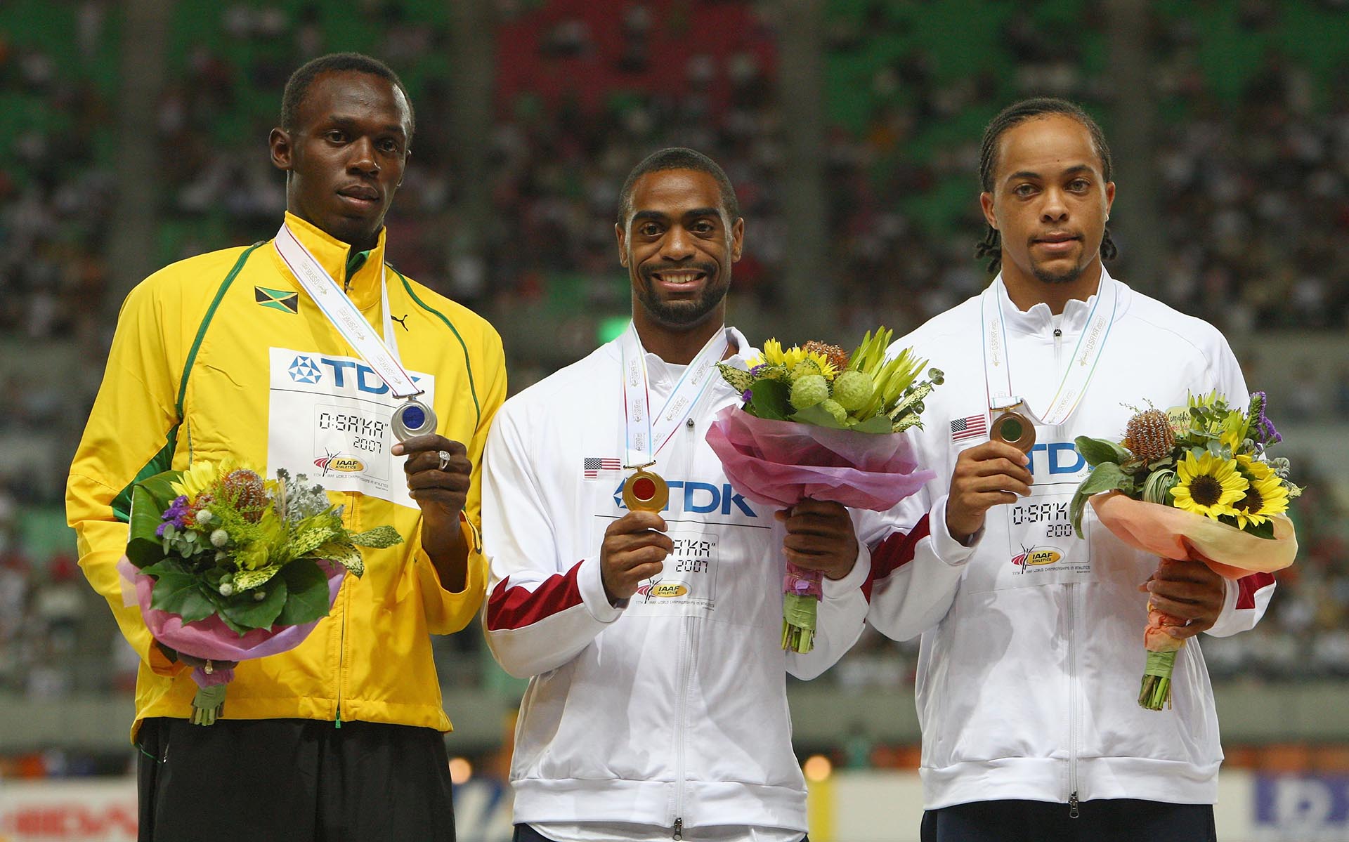 En el Mundial de Osaka 2007, el jamaiquino Usain Bolt terminó segundo por detrás de Tyson Gay en la final de los 200 metros (Getty Images)