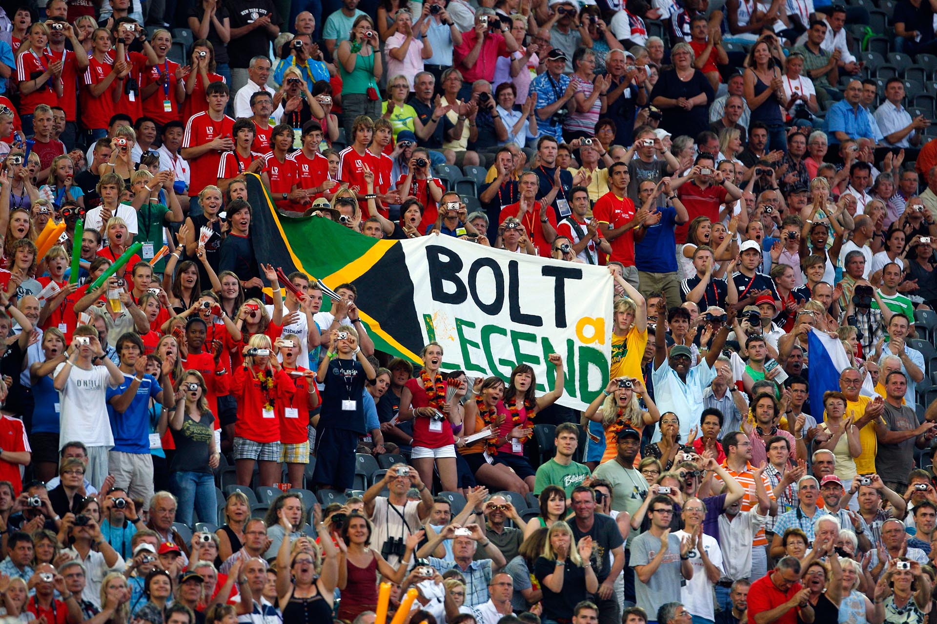 Los fanáticos alemanes ya calificaban a Bolt como una leyenda (Getty Images)