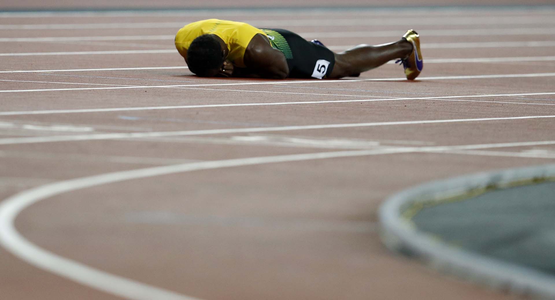La desoladora imagen de Bolt el día que le dijo adiós al atletismo