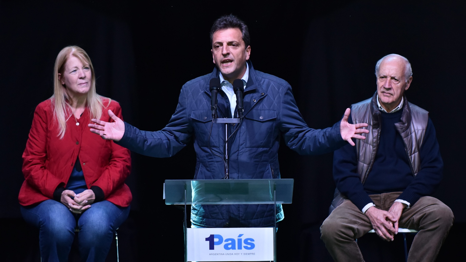 Massa, Margarita Stolbizer y Roberto Lavagna se dirigieron a sus seguidores cuando se confirmó que 1País quedó tercero en la Provincia