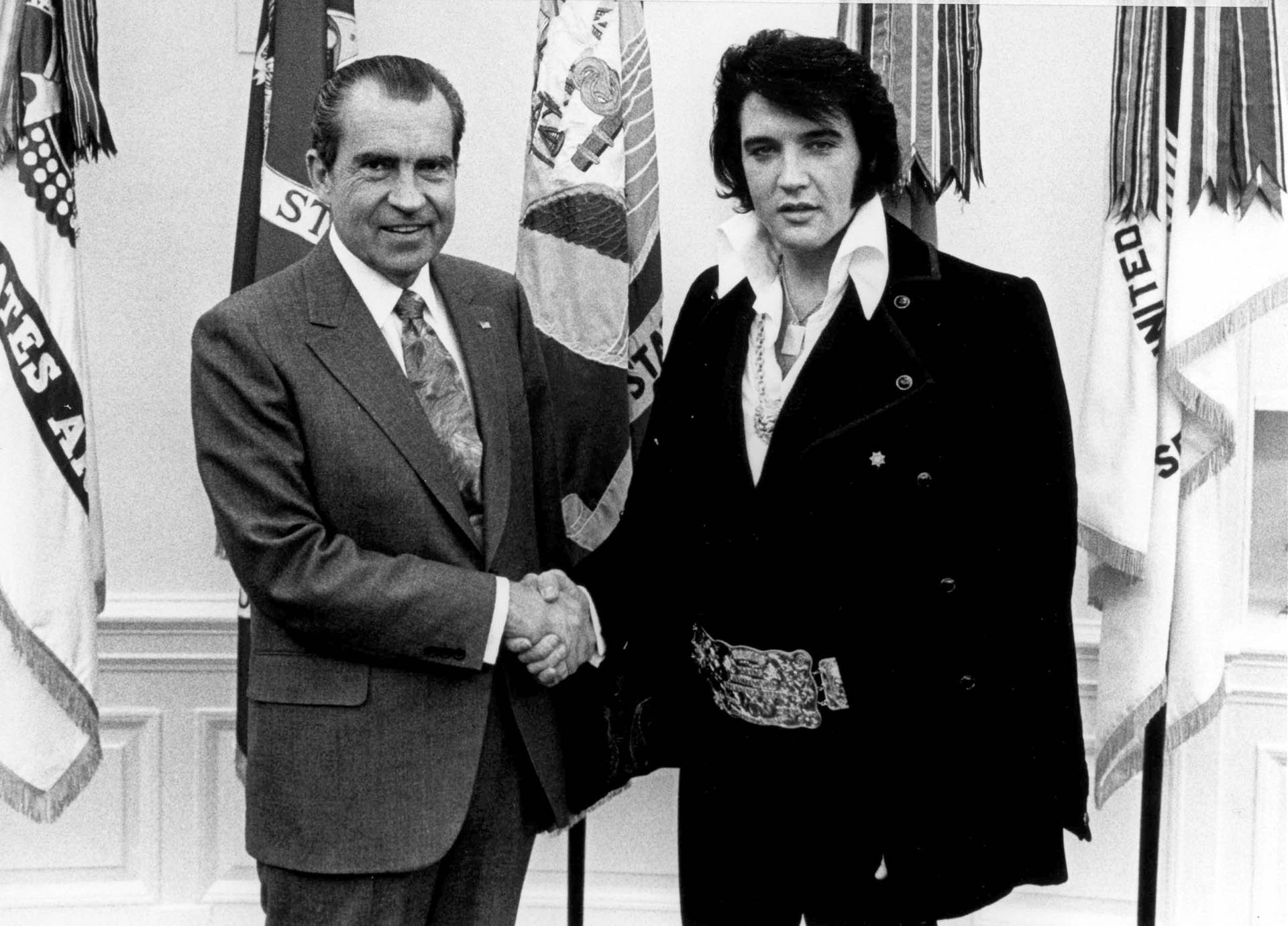 Junto com Richard Nixon, o então presidente dos Estados Unidos, em uma visita oficial ao Gabinete Oval da Casa Branca