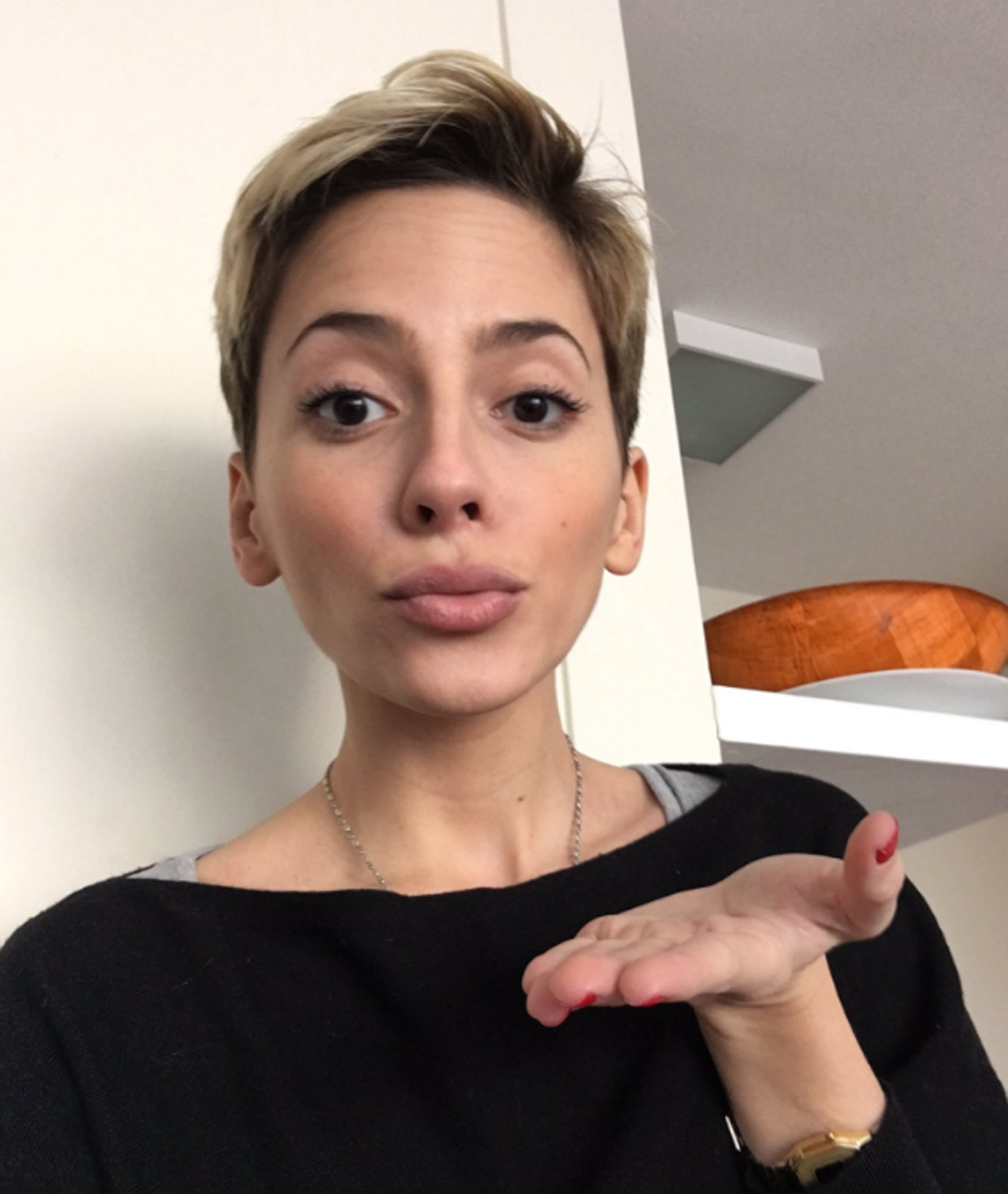 Rocío Gancedo, ex participante de “Gran Hermano”, sorprendió con un cambio radical de look. Ahora usa el pelo bien cortito