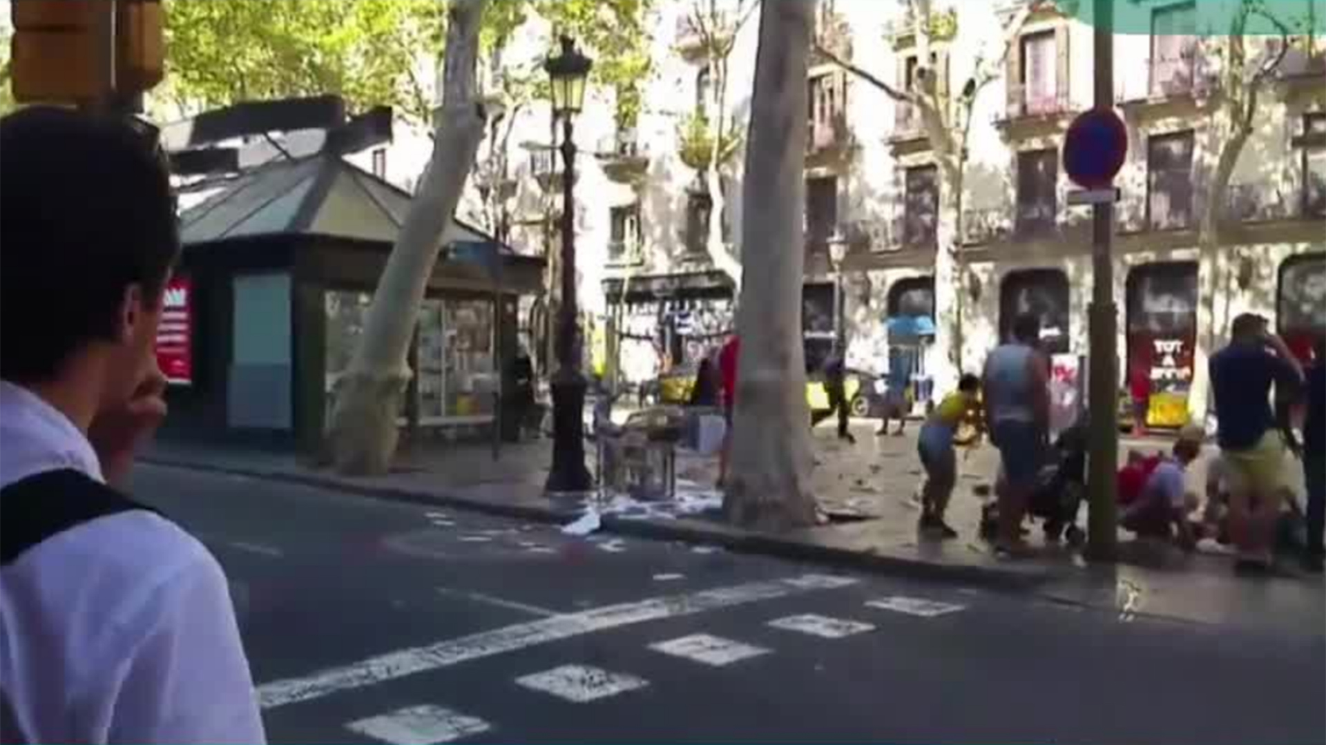 Se han evacuado los establecimientos del centro de la ciudad