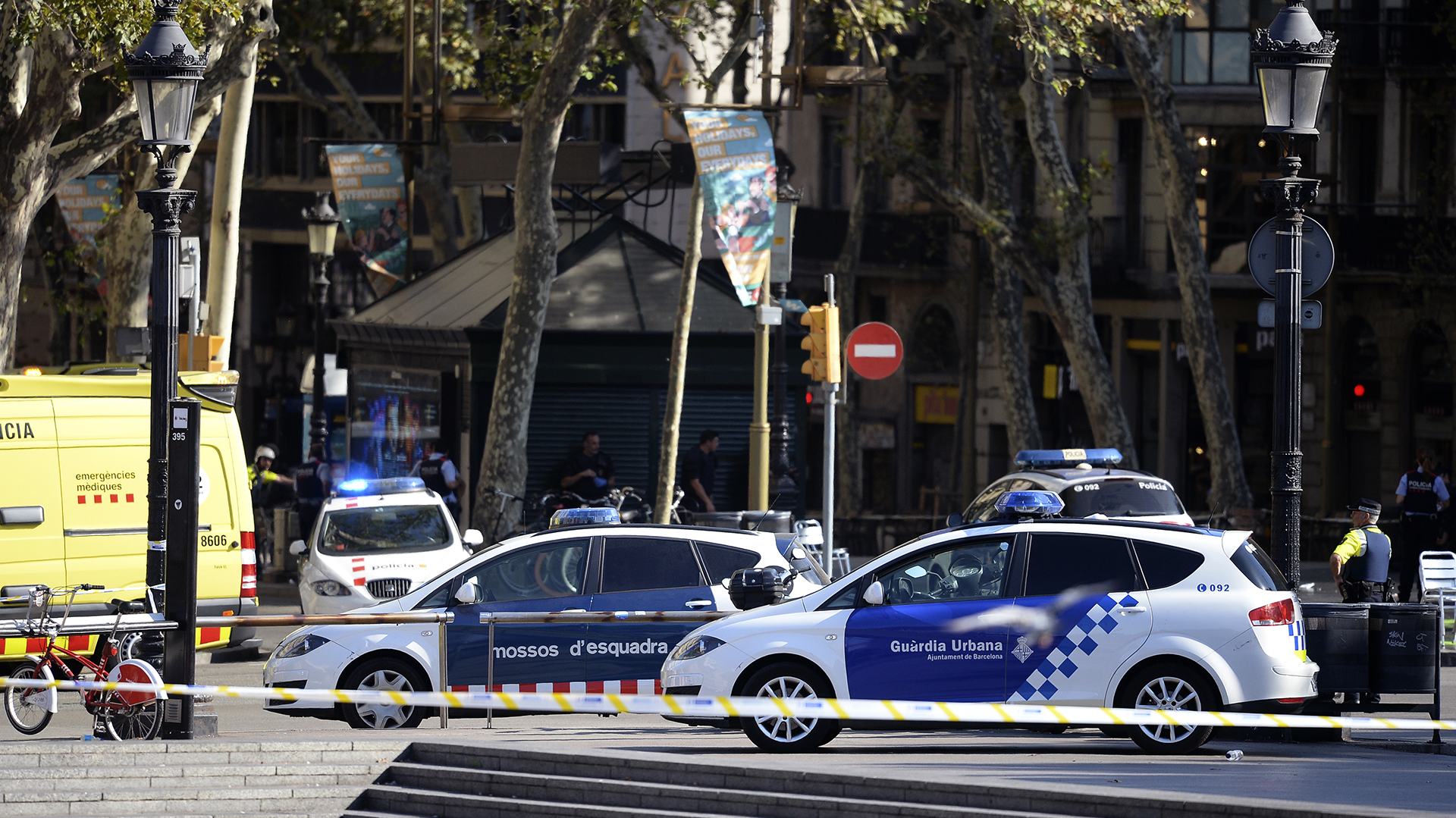 La zona está acordonada por la policía (AFP)