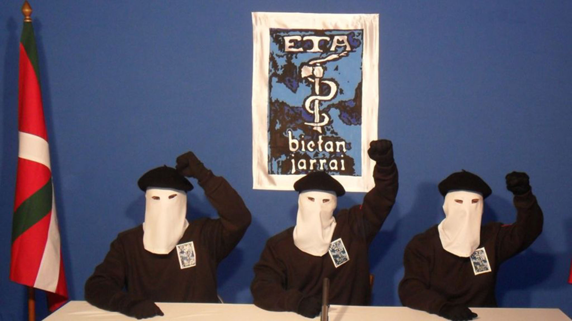 Una imagen tradicional de los comunicados de ETA, la organización terrorista del País Vasco