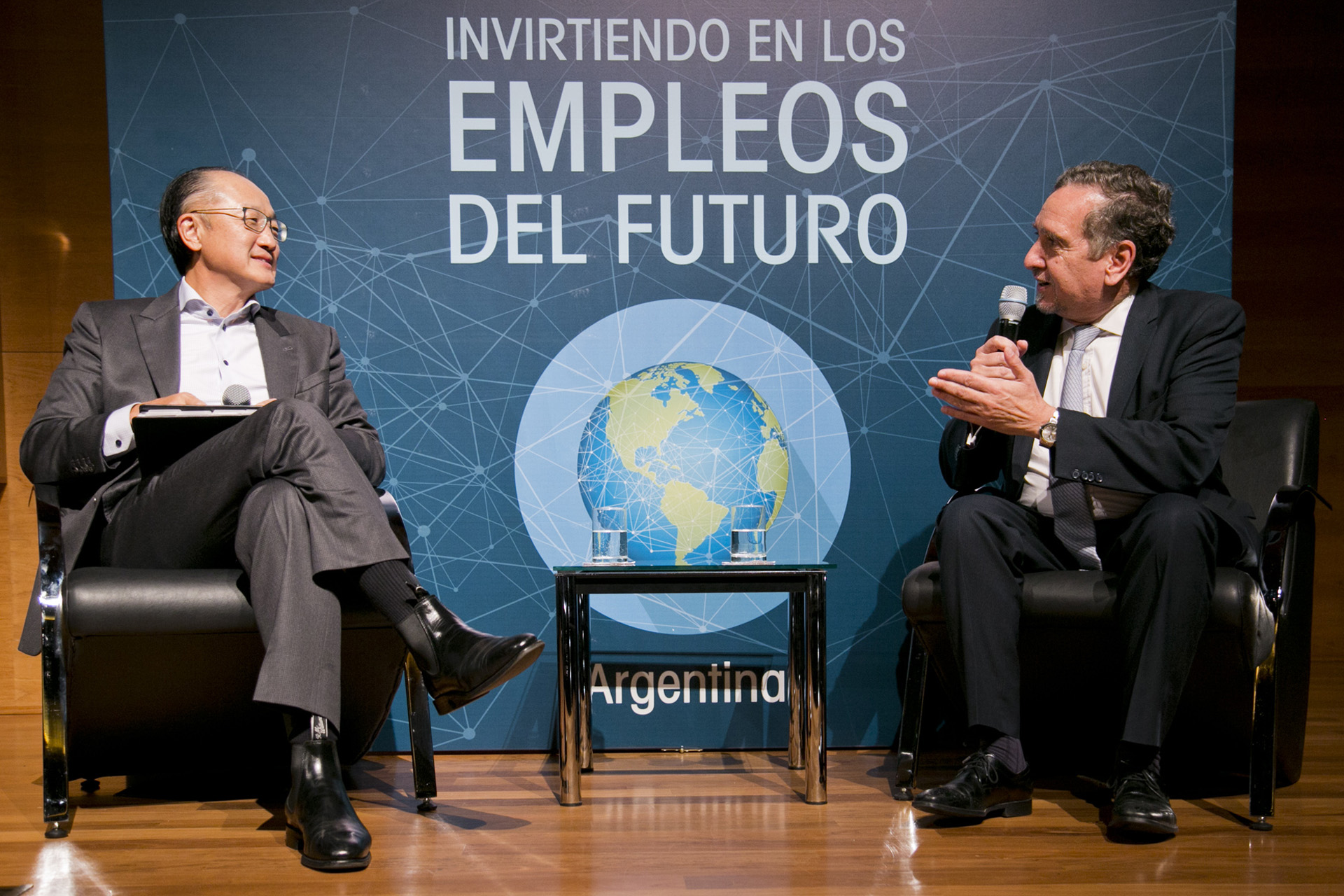 El presidente del Banco Mundial, Jim Yong Kim, participó del foro “Invirtiendo en los Empleos del Futuro” que reunió a estudiantes, emprendedores y líderes de opinión en el Centro Cultural de la Ciencia (C3), ubicado en el Polo Científico Tecnológico de Palermo