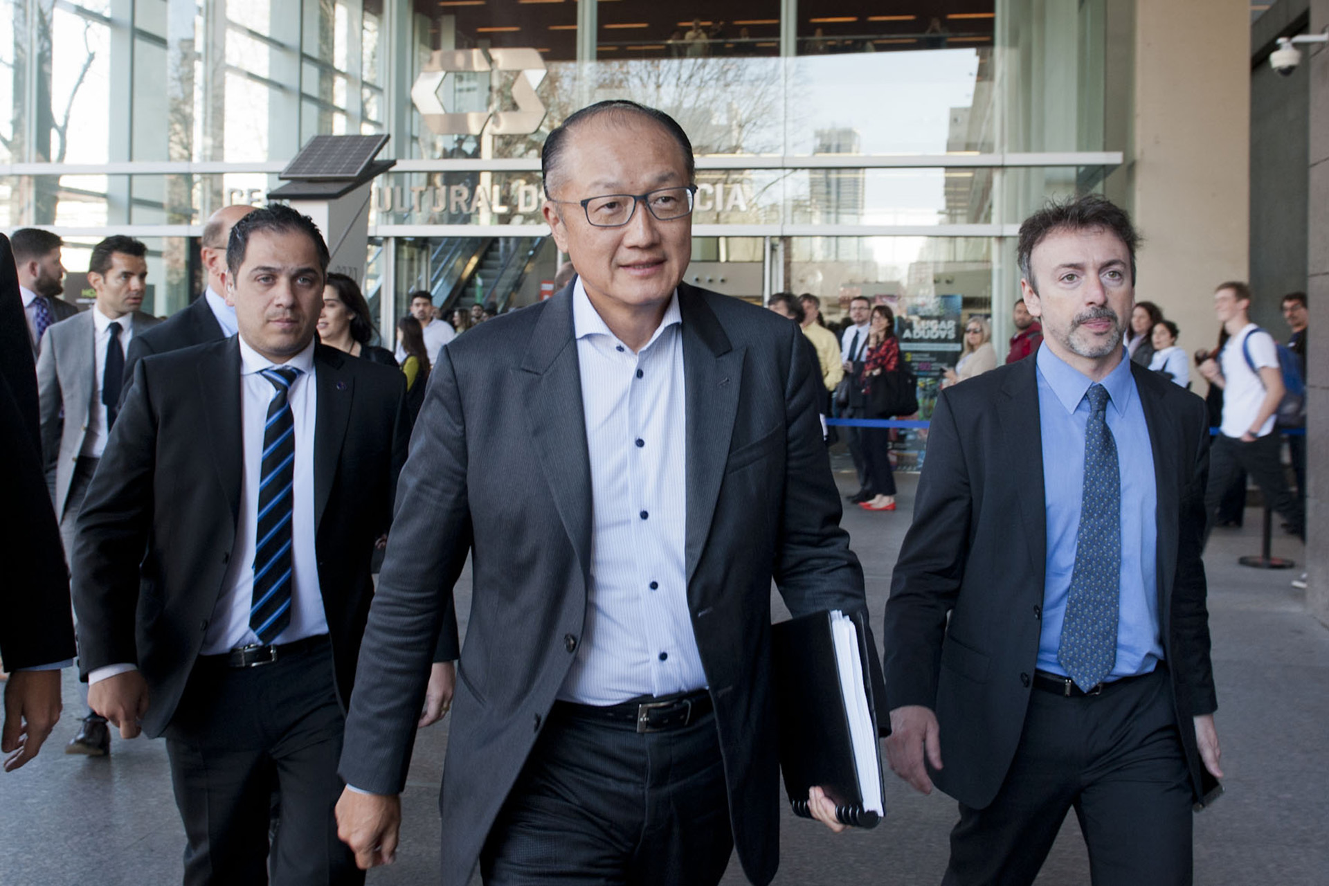 Jim Yong Kim presidente del Banco Mundial, renunció antes de terminar su mandato en la institución (Foto: Archivo/Infobae)