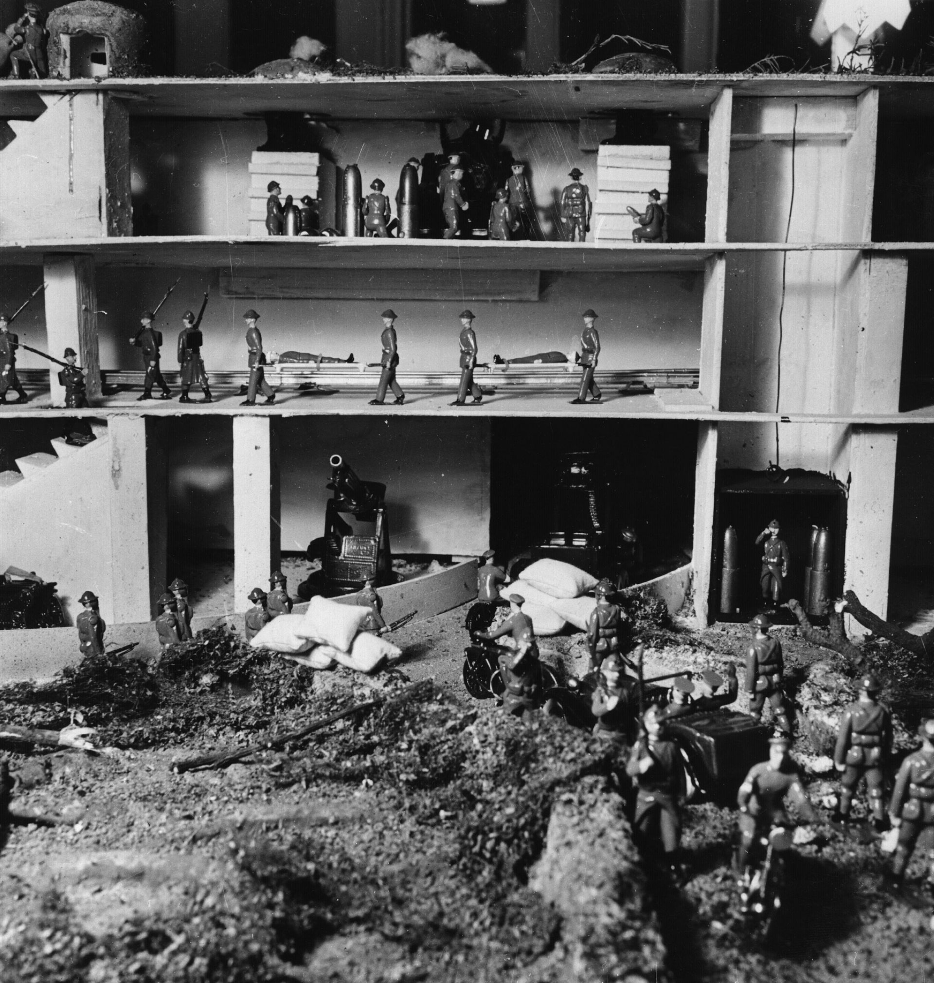 Una maqueta transversal muestra cómo era una de las fortalezas subterráneas (Getty)
