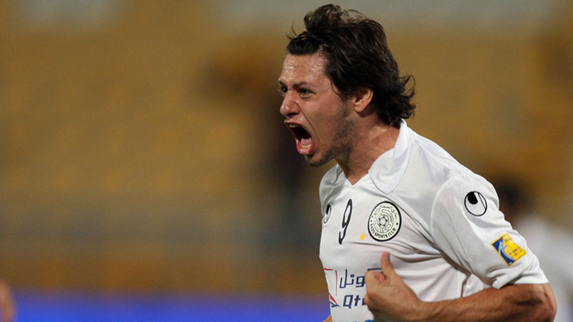 Luego de ser goleador del torneo con 19 años, se fue al exótico fútbol de Qatar (Getty)