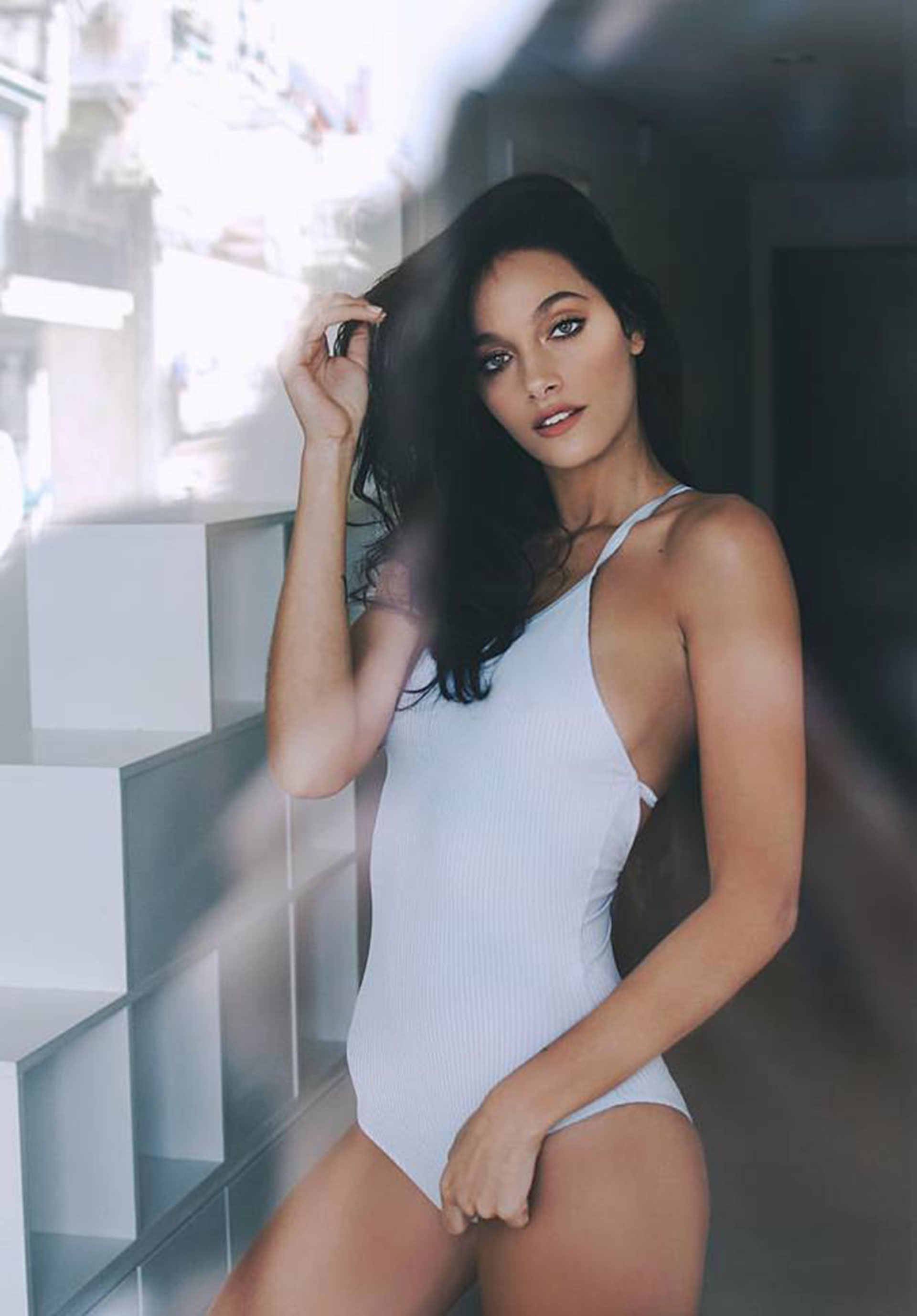 Sabatini sexy oriana Oriana Sabatini