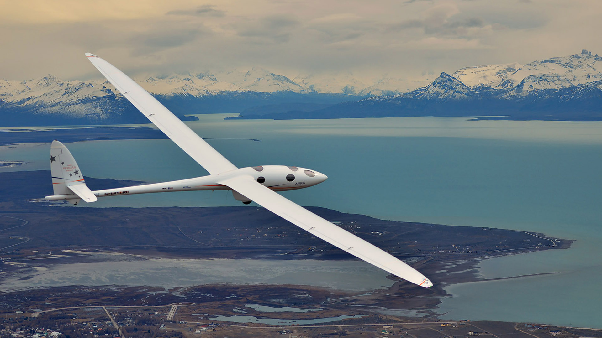 El aeroplano superó los 16 km de altura