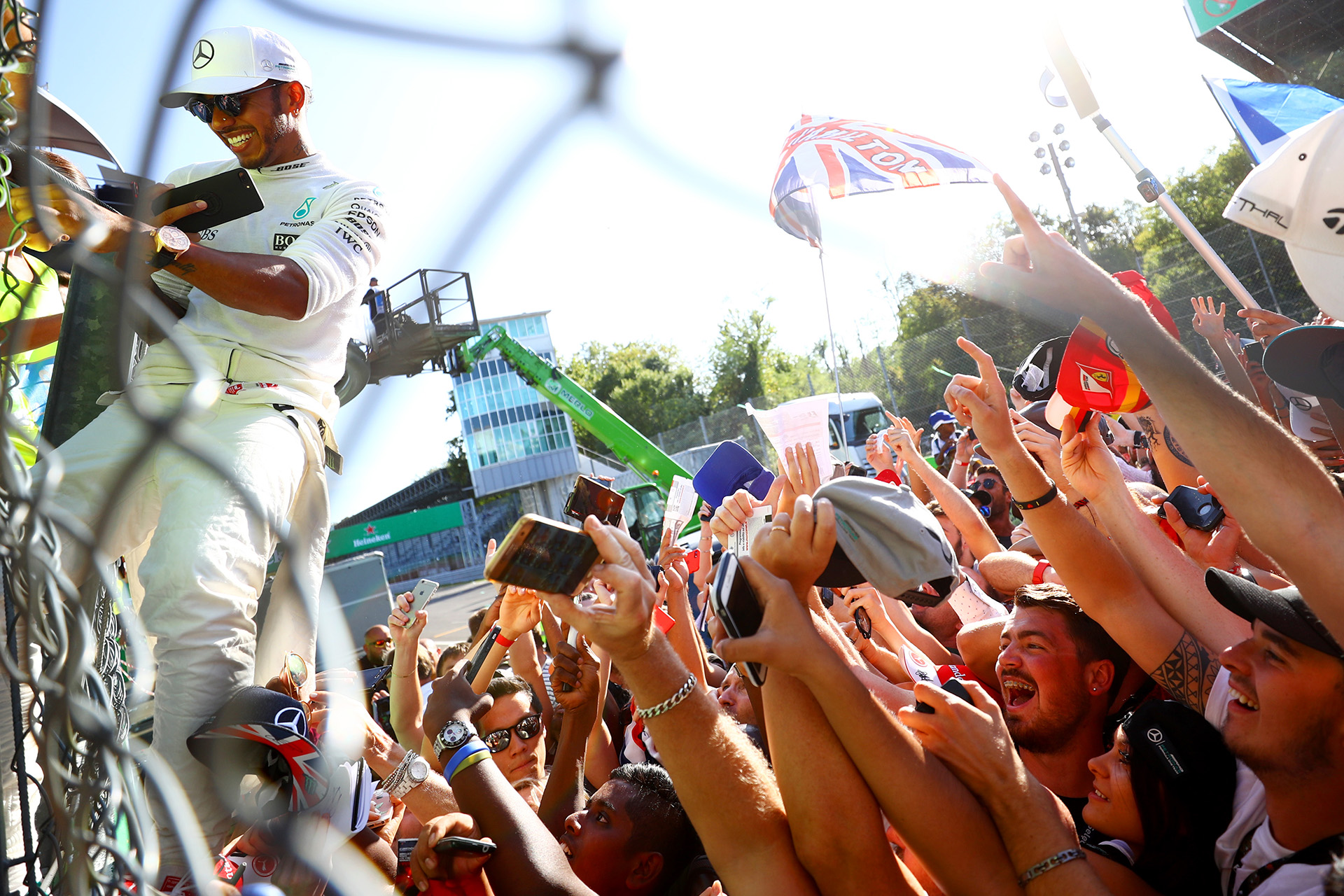 Hamilton encabeza ahora el Mundial con 238 puntos