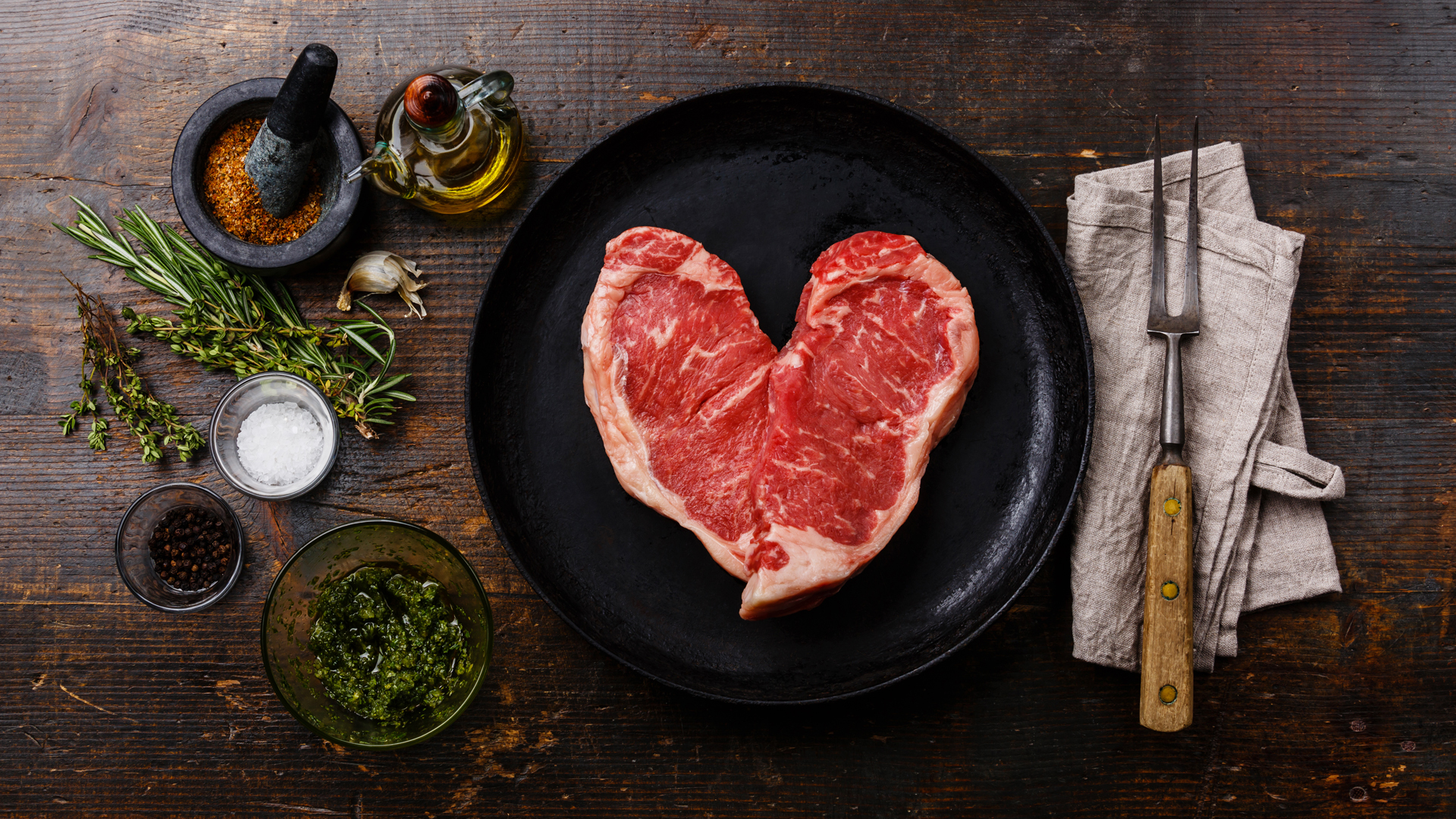 Las carnes rojas se incluyen en la dieta alta en grasas (iStock)