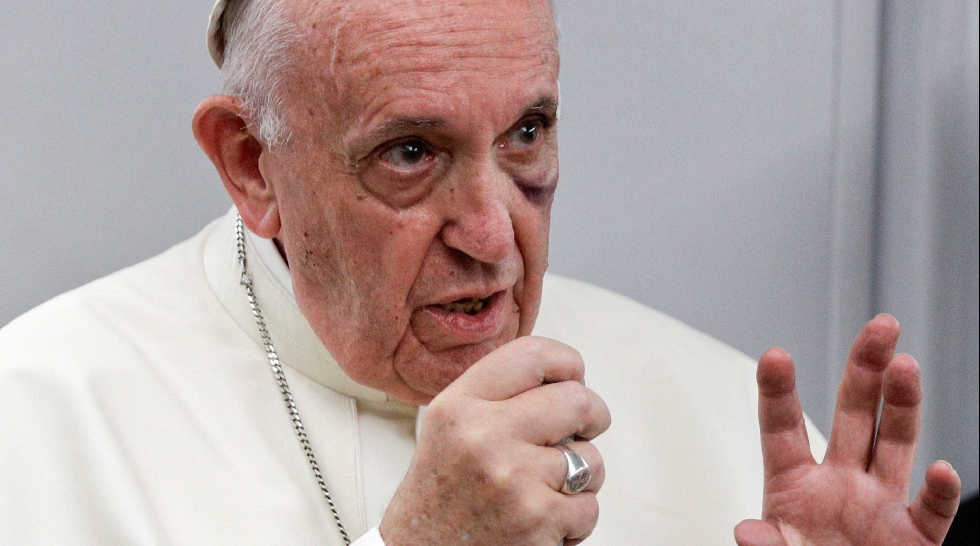 El papa Francisco, en su regreso al Vaticano (Reuters)