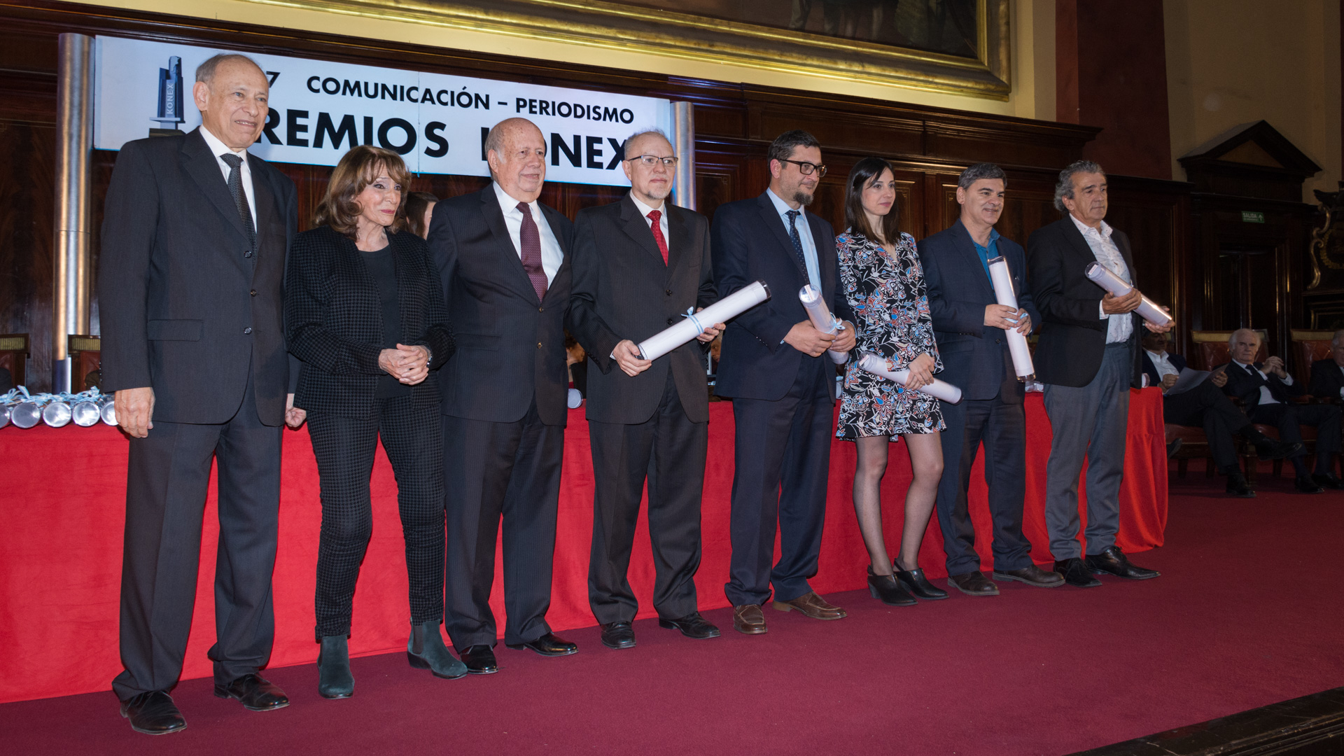En la disciplina Gráfica fueron premiados: Jorge Fernández Díaz, Germán de los Santos, Emilia Delfino, Fernando González y Ricardo Roa