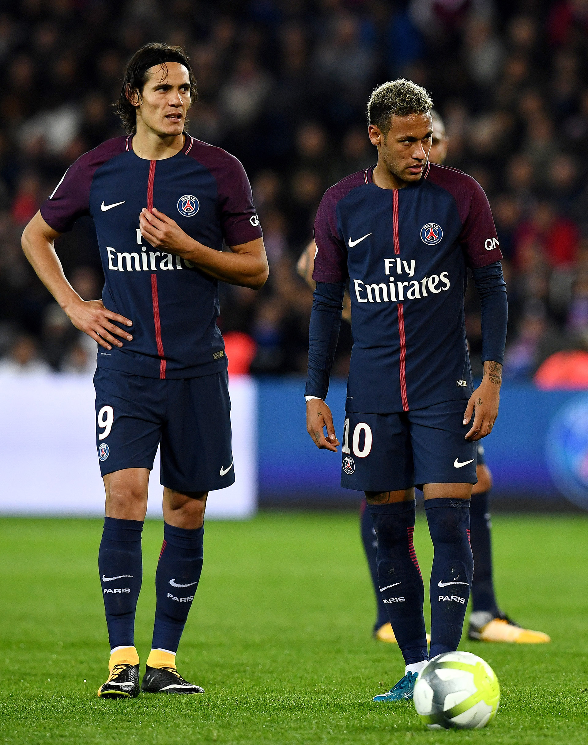 Cavani y Neymar habían tenido un cortocircuito en un partido (AFP)