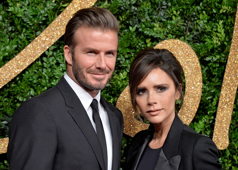 Son habitués de los eventos de moda, llamando la atención de todos los fotógrafos por la belleza de la pareja (Photo by Anthony Harvey/Getty Images)
