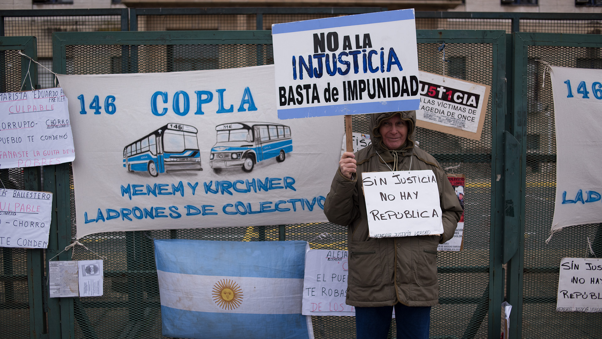 Familiares de las víctimas de once estarán en el juicio oral