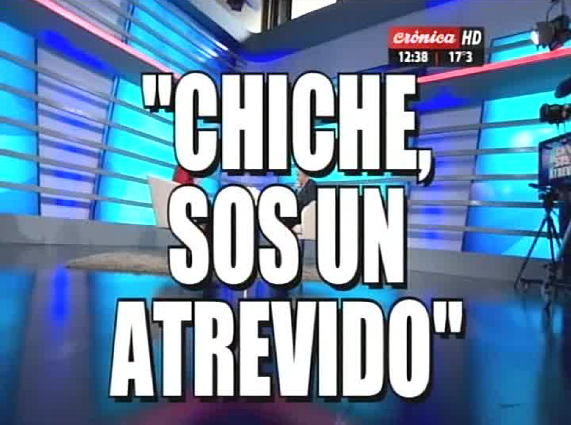 Placa de Crónica TV sobre la visita de Cristina Kirchner al canal