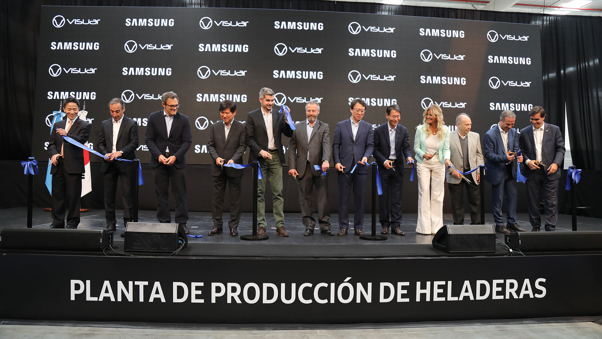 Visuar inauguró una planta fabricante de línea blanca tras invertir 1.000 millones de pesos