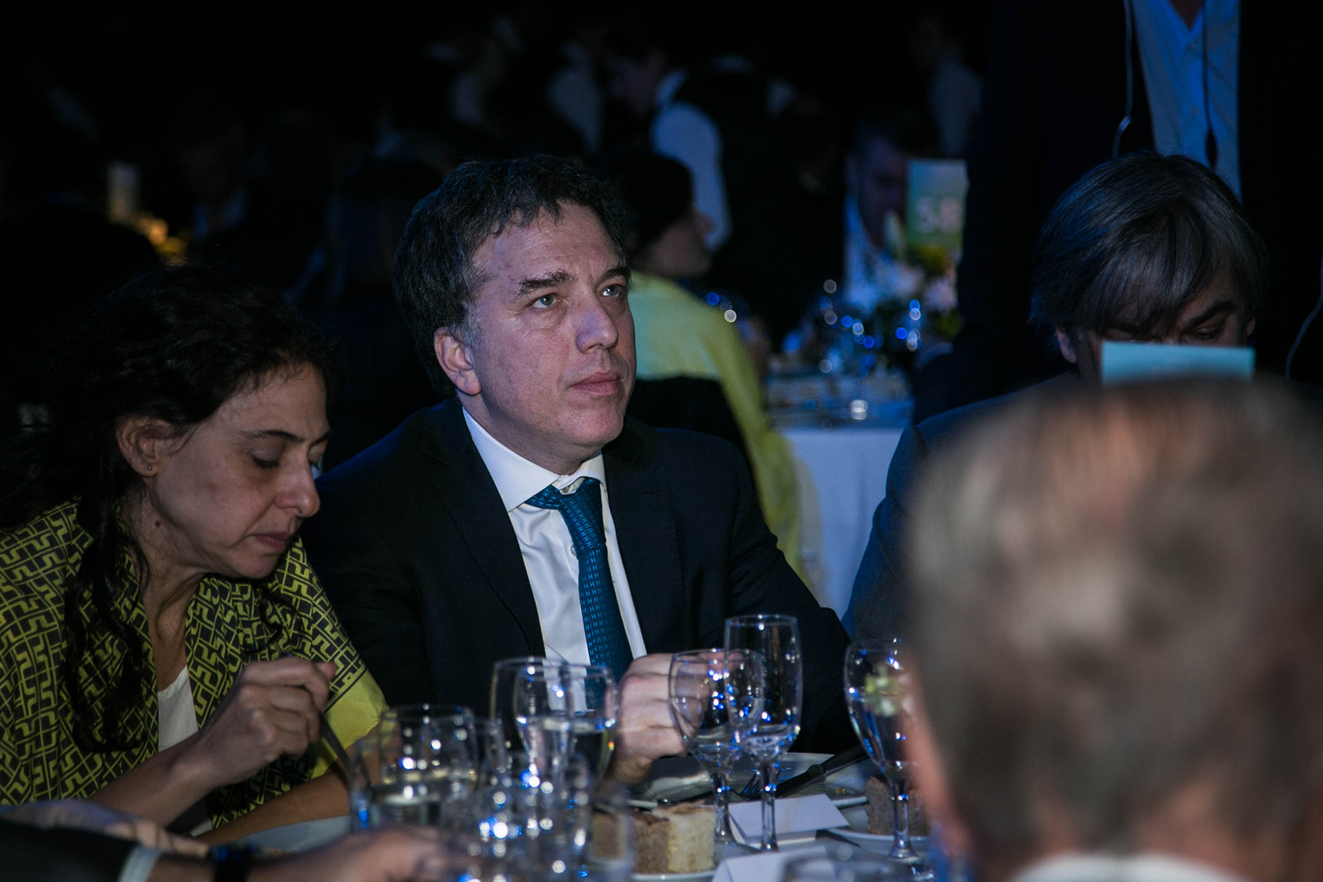 El Ministro de Hacienda, Nicolás Dujovne junto a su esposa, Carolina Yellati