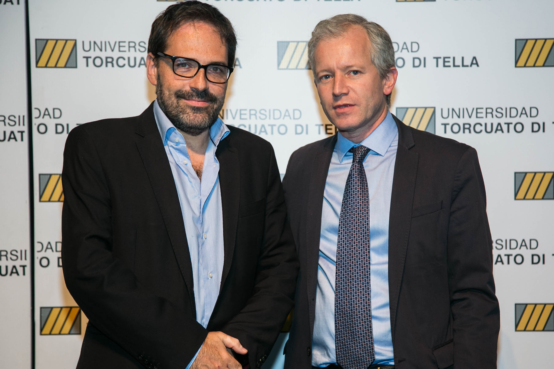 El Subsecretario de Energía Nuclear Julián Gadano junto al rector Schargrodsky