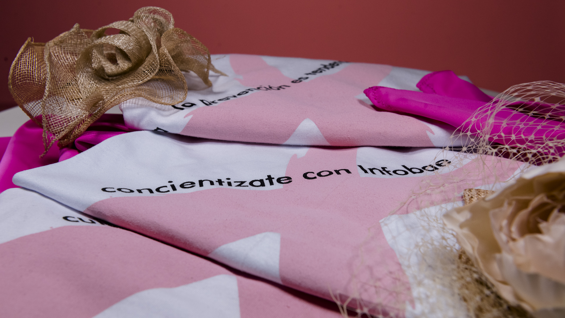 Las remeras de algodón realizadas por Naíma