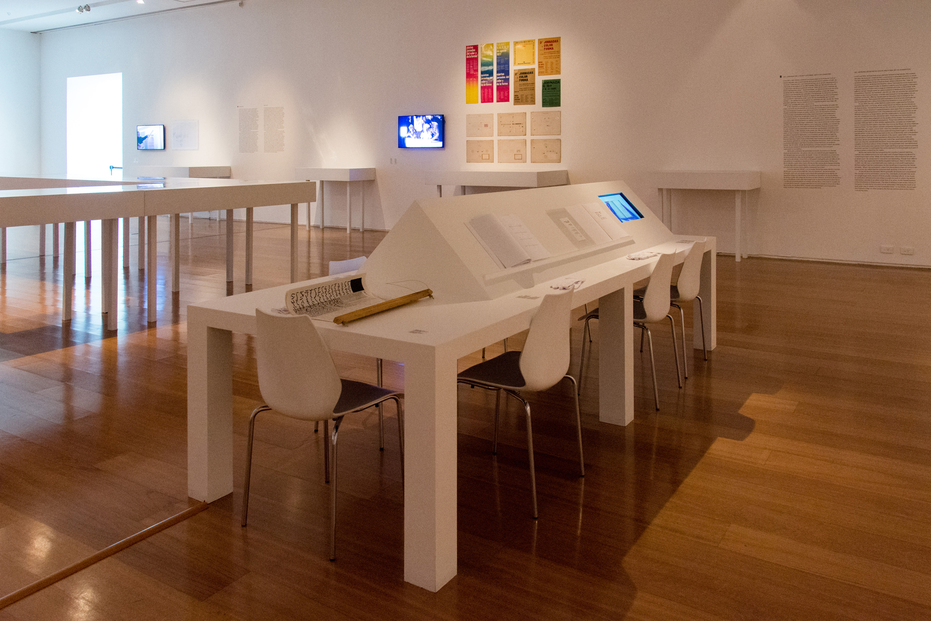Muestra “Porque ¡yo escribo!” de Mirtha Dermisache (Foto: Pablo Jantus)