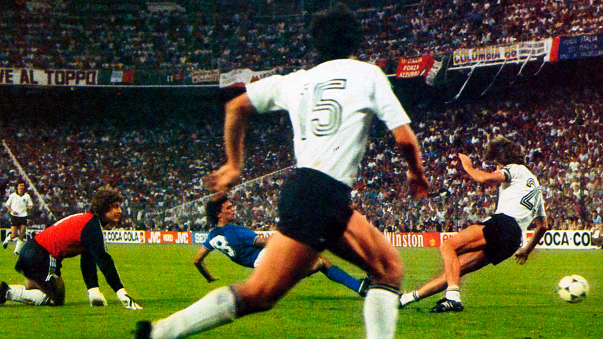 Alemania Federal fue invencible en las Eliminatorias, pero en España 1982 perdió la final ante Italia por 3 a 1