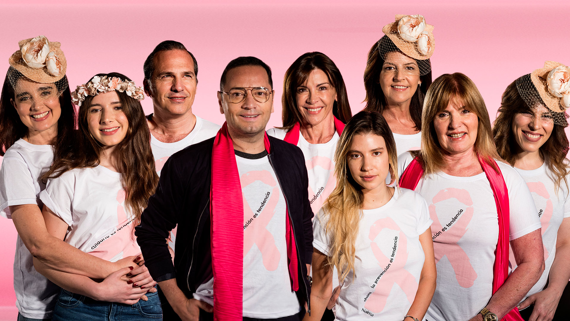 En una convocatoria masiva, Infobae realizó una espectacular campaña de concientización en la lucha contra el cáncer de mama. Referentes del mundo lifestyle fueron los protagonistas (Gustavo Saiegh)