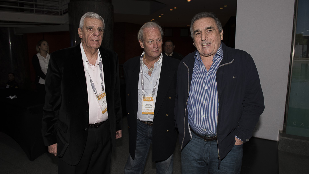 Los sindicalistas José Luis Lingeri, Andrés Rodríguez,Juan Carlos Schmid