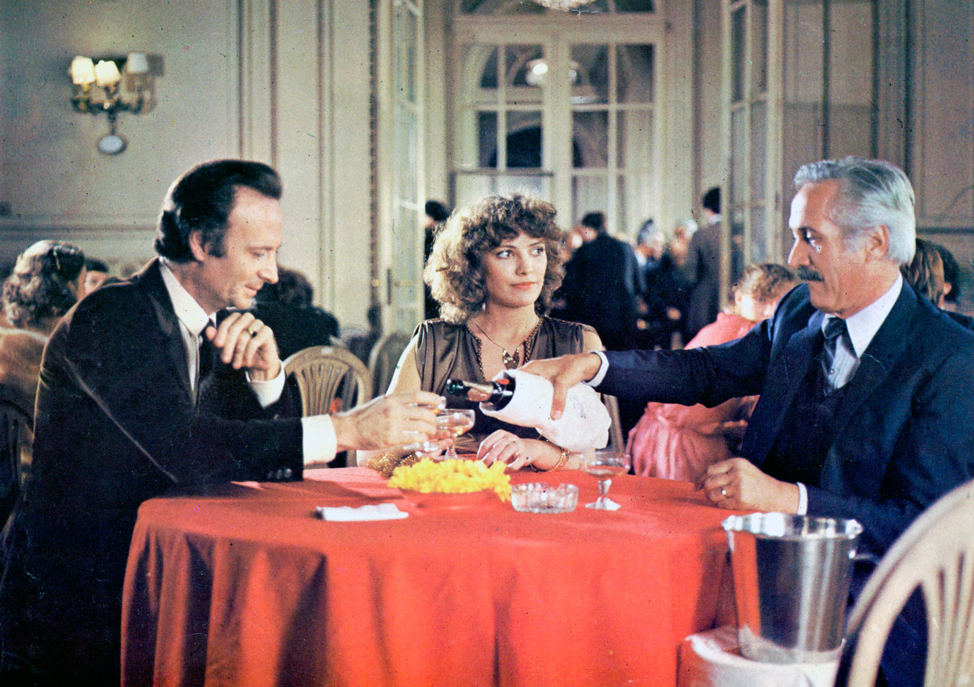 En Plata Dulce. Fue estrenada el 8 de julio de 1982 y recibió el Cóndor de Plata a Mejor película en 1983.