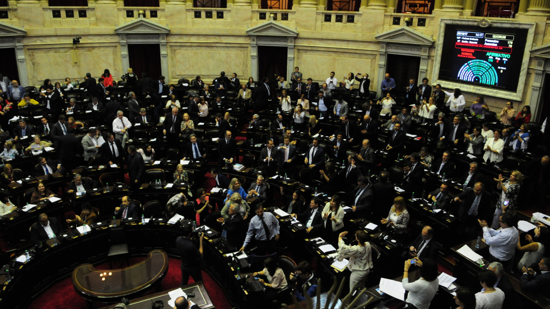 Diputados aprobó el desafuero de De Vido